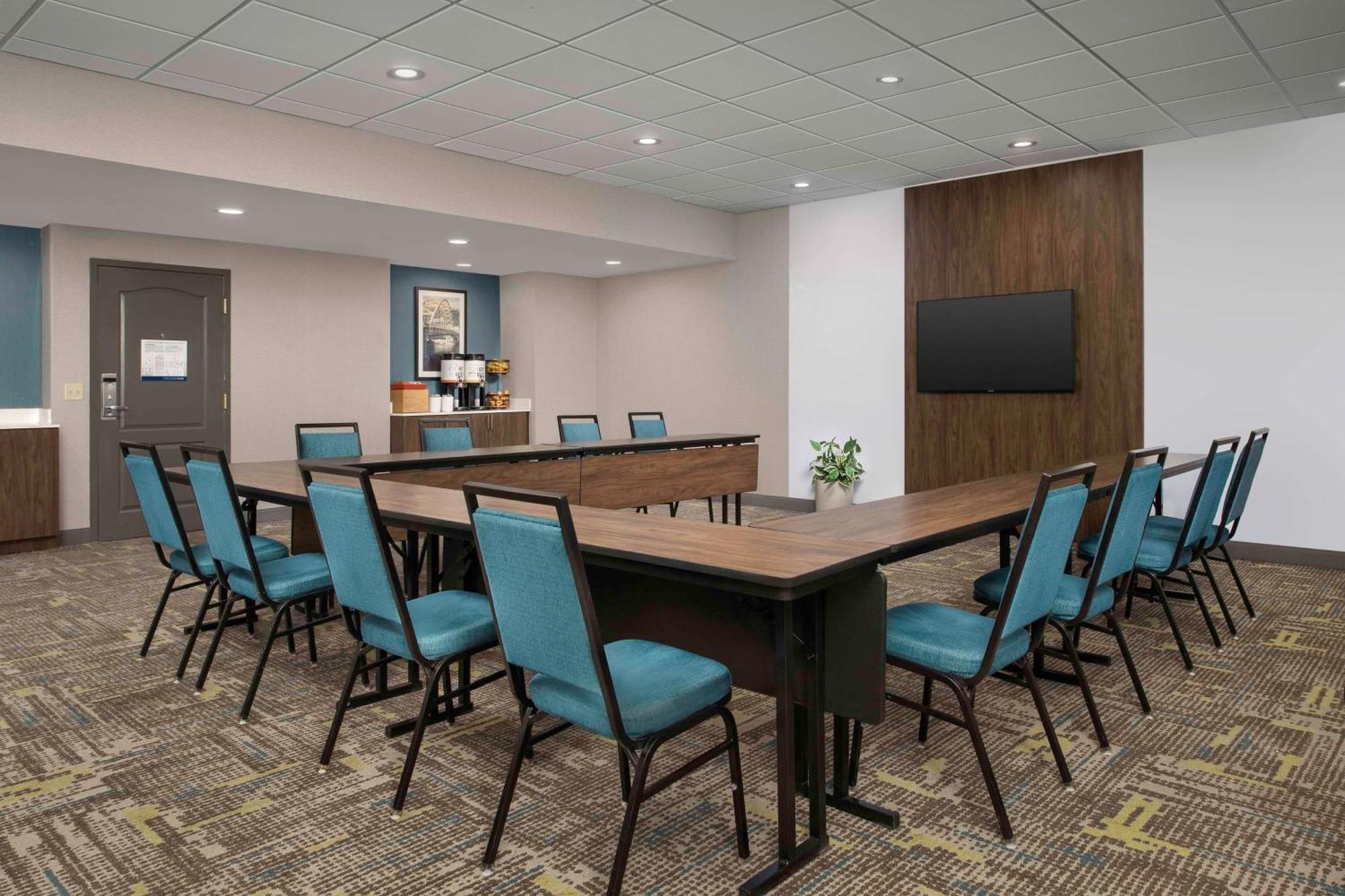 Hotel Hampton Pittsburgh-monroeville 3*